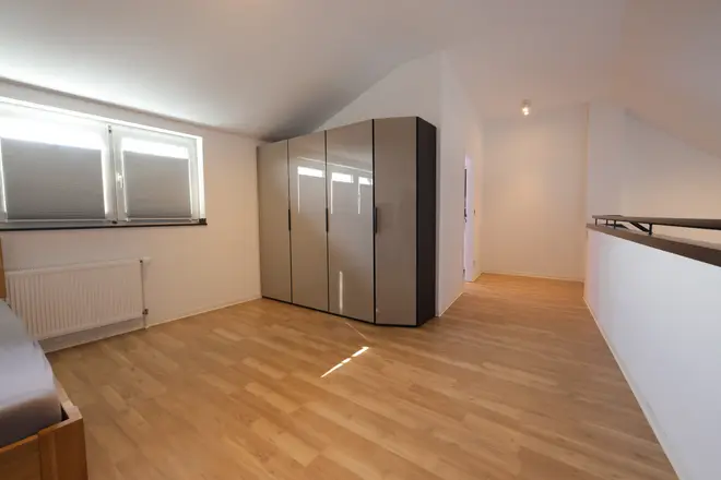 2 Zimmer Wohnung mit 94 m² in Oberhausen – Bild 6