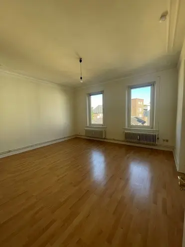 3 Zimmer Wohnung mit 89 m² in Hamburg – Bild 2