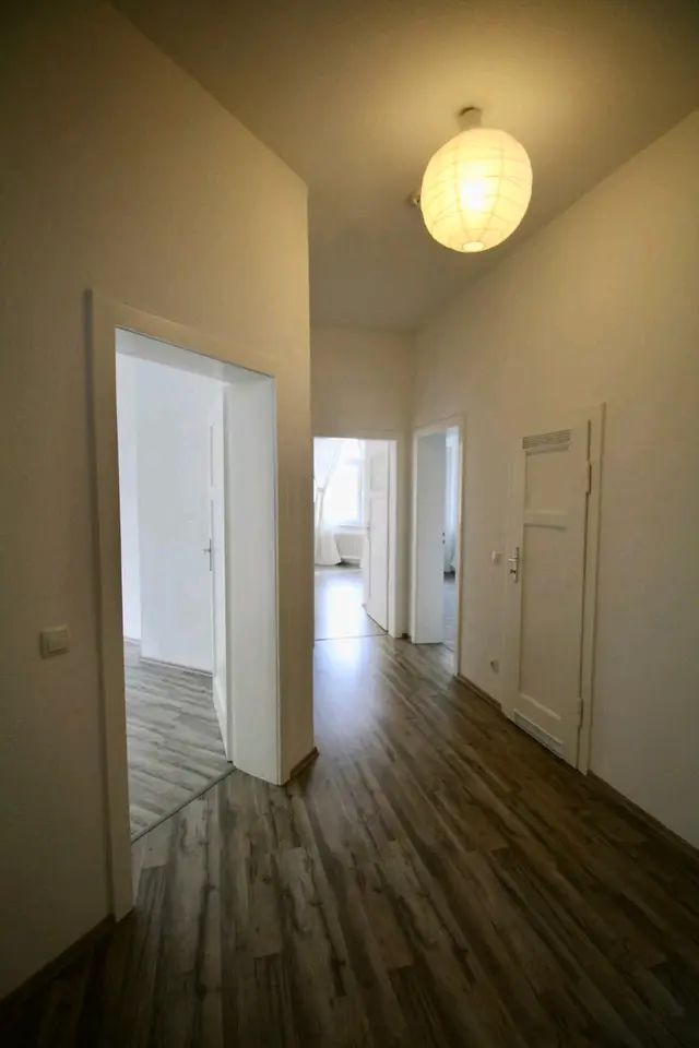 3 Zimmer Wohnung mit 85 m² in Hannover – Bild 2