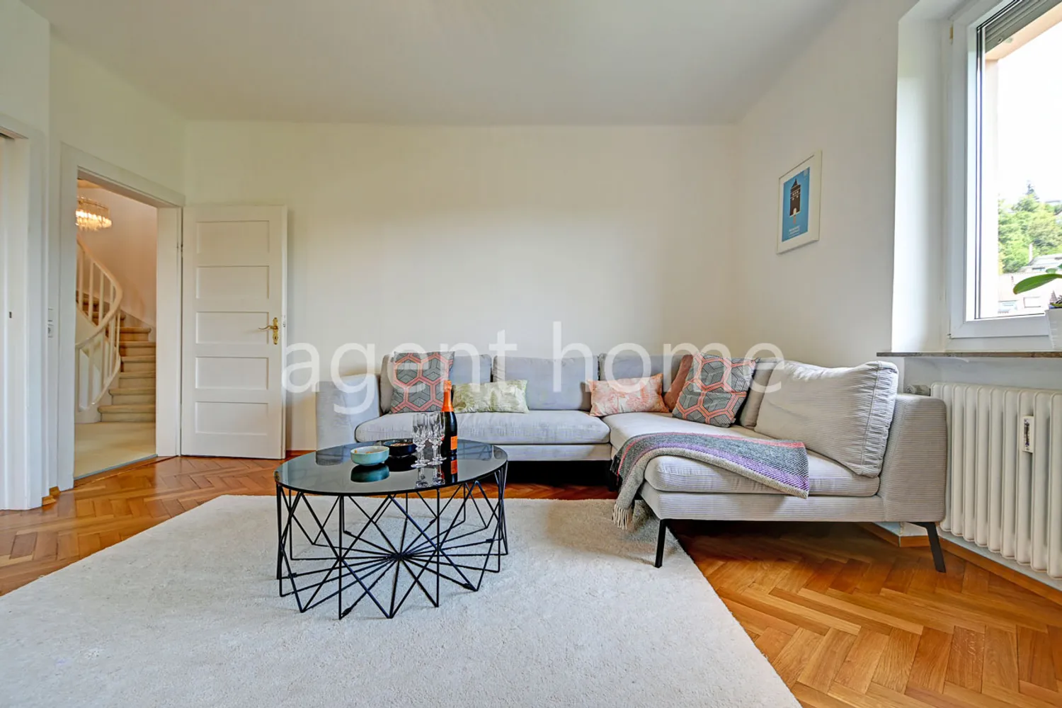 5 Zimmer Wohnung mit 155 m² in Stuttgart – Bild 2