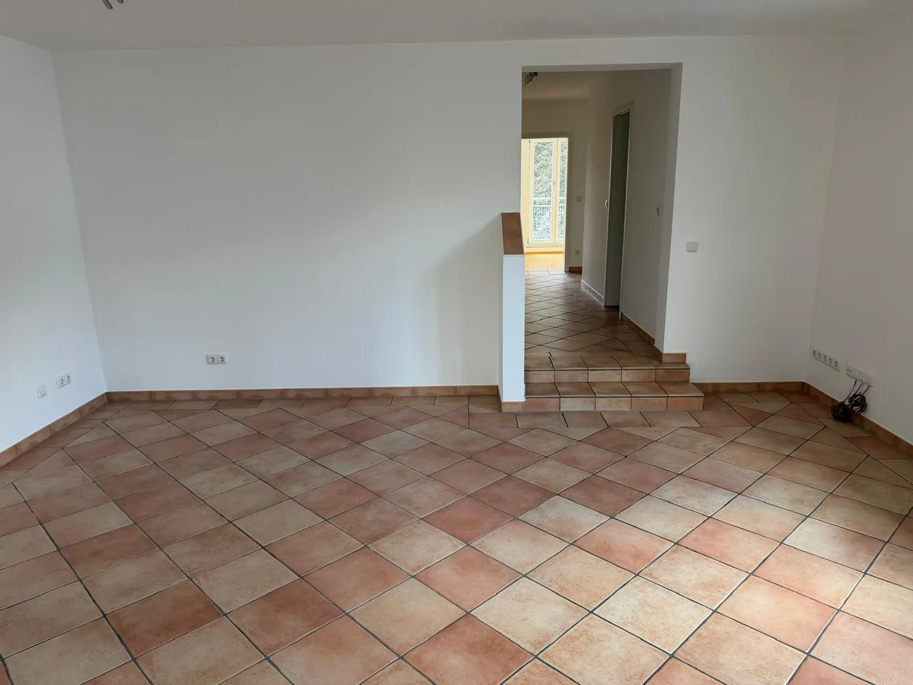 4 Zimmer Wohnung mit 122 m² in Regensburg – Bild 11