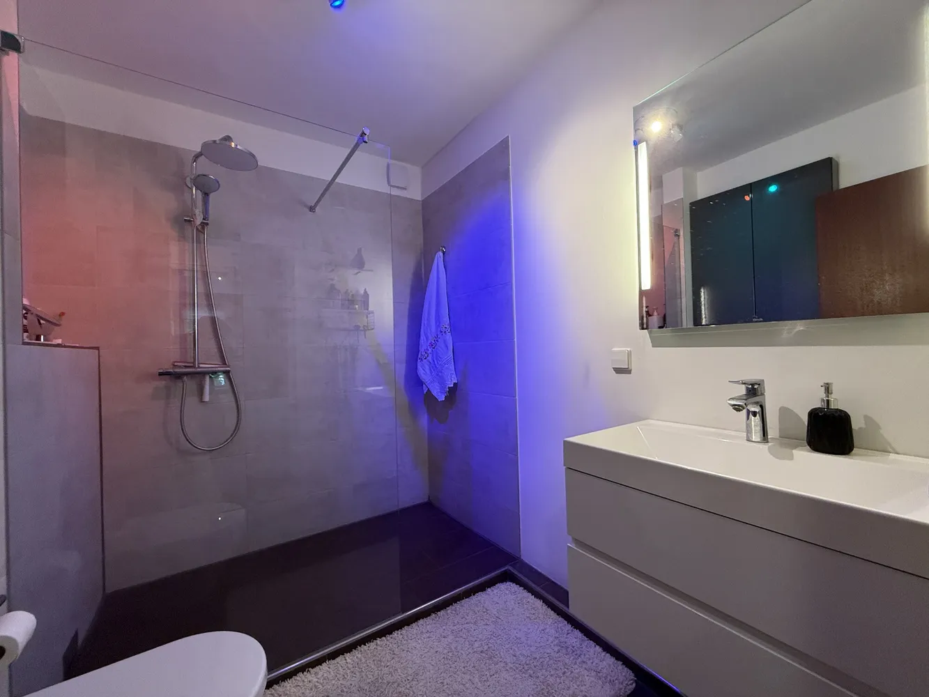 4 Zimmer Wohnung mit 104 m² in Hamburg – Bild 9