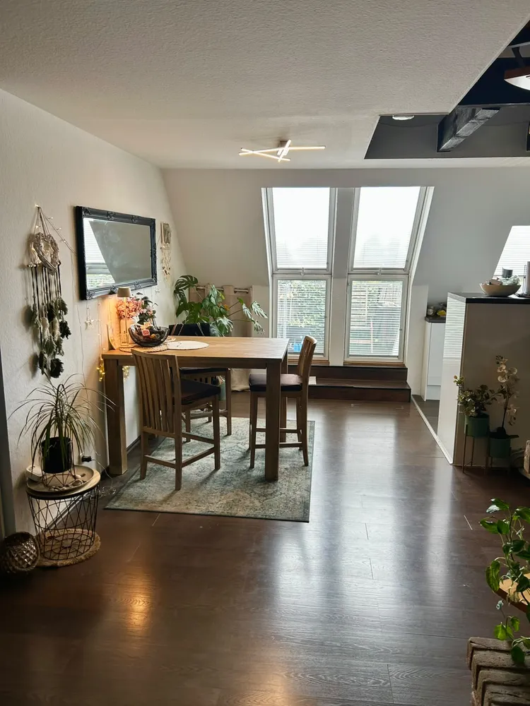2 Zimmer Wohnung mit 82 m² in Essen – Bild 2