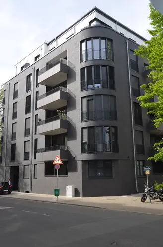 3 Zimmer Wohnung mit 99 m² in Düsseldorf – Bild 1
