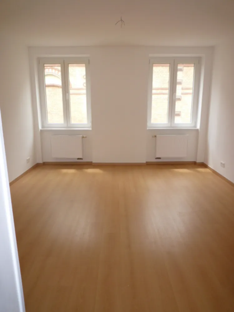 3 Zimmer Wohnung mit 108 m² in Wiesbaden – Bild 4