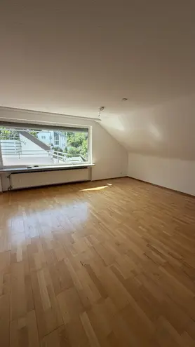 4 Zimmer Wohnung mit 75 m² in Stuttgart – Bild 2