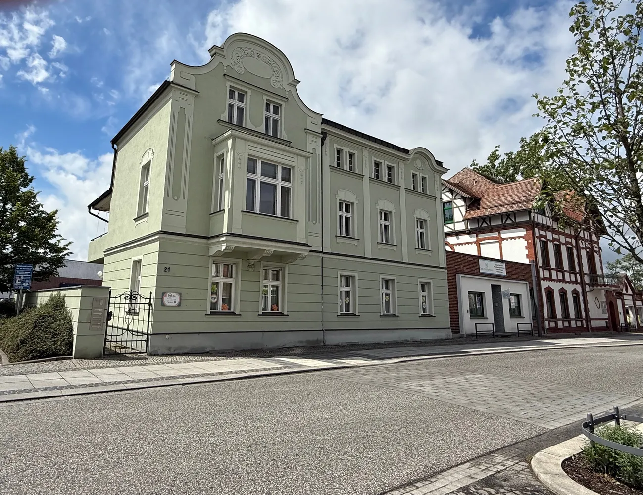 5 Zimmer Wohnung mit 177 m² in Finsterwalde – Bild 8