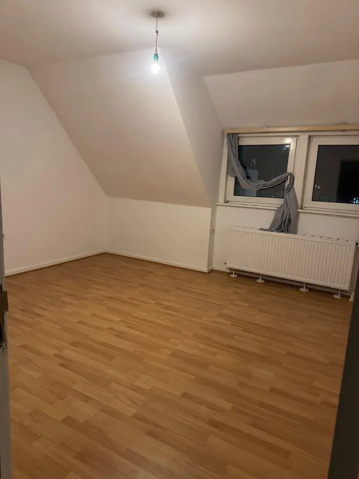 6 Zimmer Wohnung mit 20 m² in Bremen – Bild 3