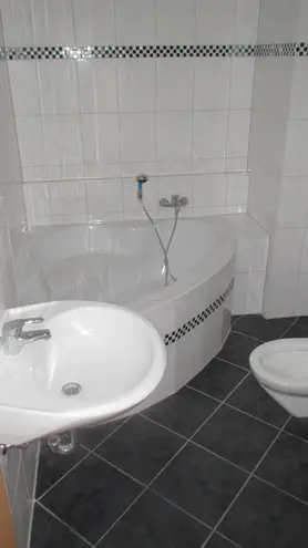 2 Zimmer Wohnung mit 59 m² in Chemnitz – Bild 2