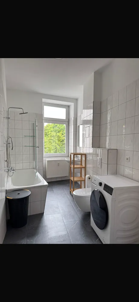 3 Zimmer Wohnung mit 92 m² in Halle (Saale) – Bild 5
