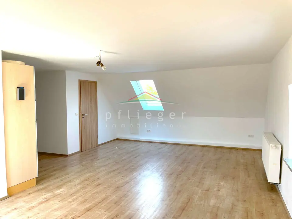 2 Zimmer Wohnung mit 35 m² in Deggendorf – Bild 1