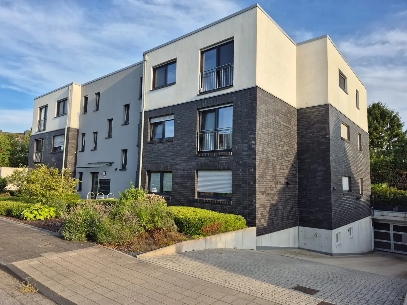 3 Zimmer Wohnung mit 82 m² in Duisburg – Bild 1