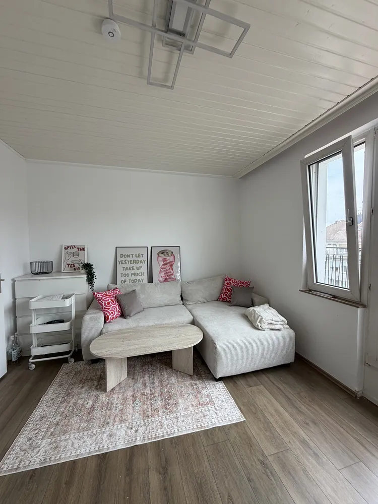 2 Zimmer Wohnung mit 55 m² in Düsseldorf – Bild 2