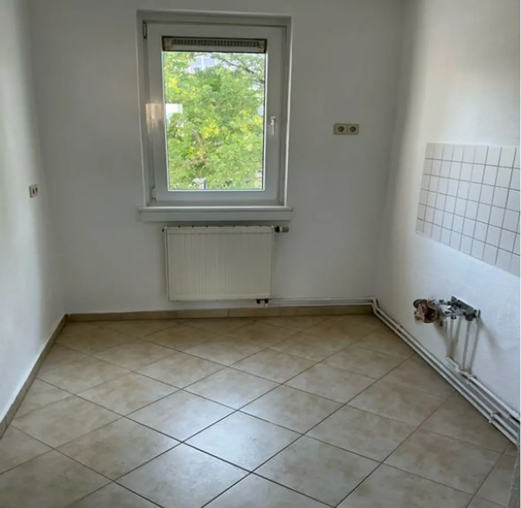 3 Zimmer Wohnung mit 58 m² in Halle (Saale) – Bild 4