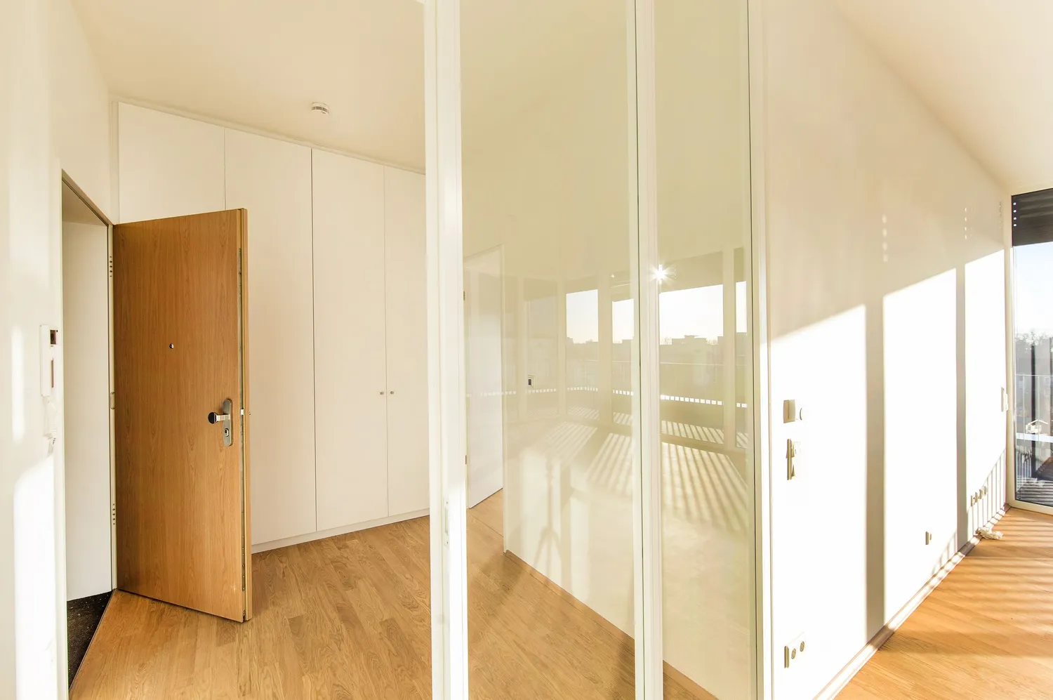 2 Zimmer Wohnung mit 63 m² in Düsseldorf – Bild 3