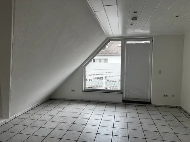 2 Zimmer Wohnung mit 70 m² in Solingen – Bild 6