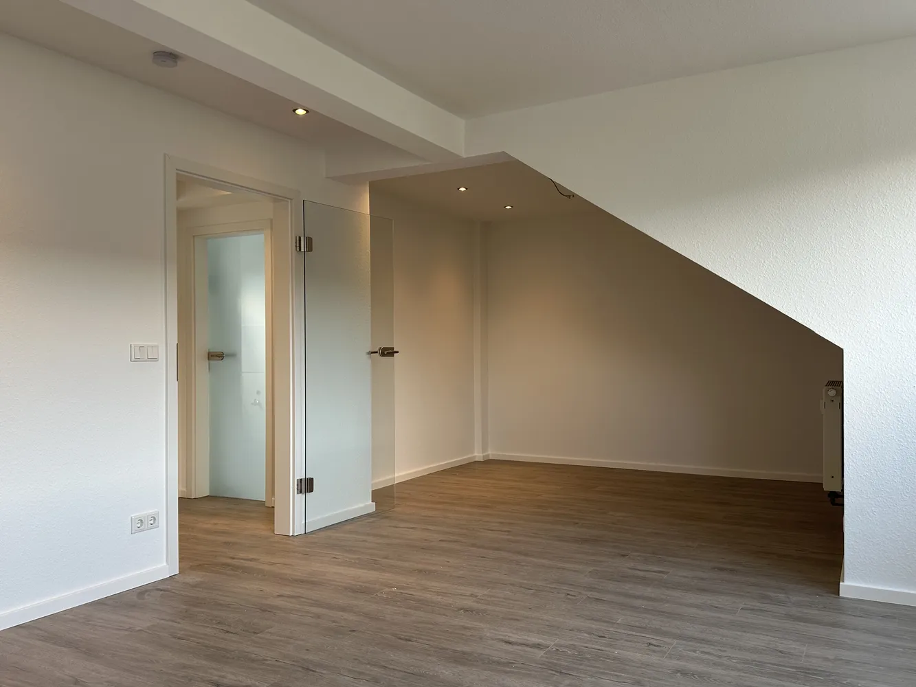 4 Zimmer Wohnung mit 85 m² in Essen – Bild 2