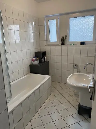 4 Zimmer Wohnung mit 100 m² in Wuppertal – Bild 2
