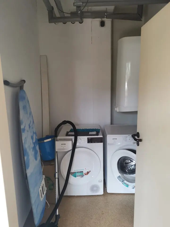 5 Zimmer Wohnung mit 105 m² in Sonneberg – Bild 9