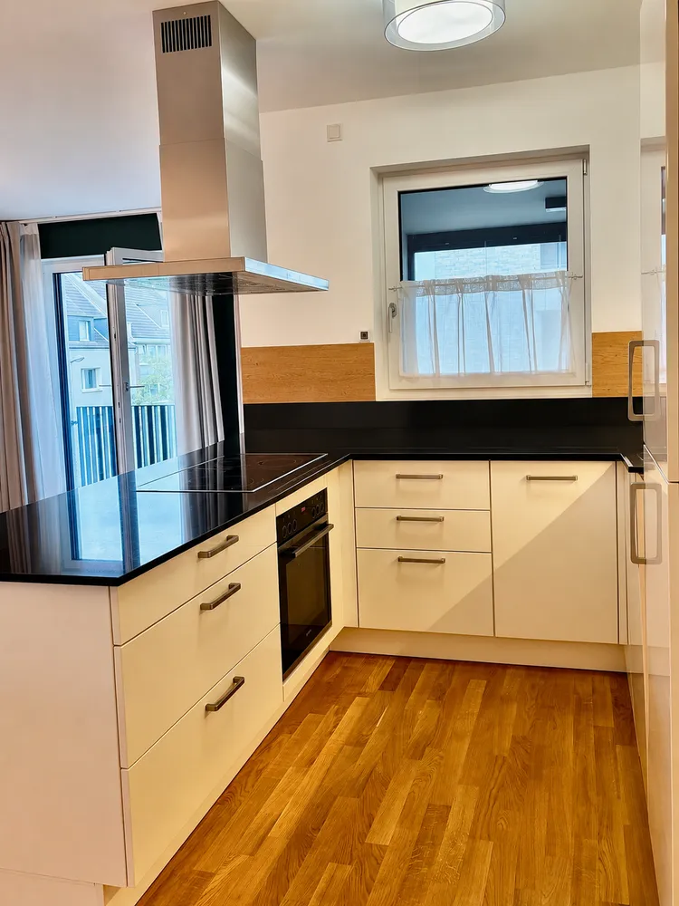 3 Zimmer Wohnung mit 75 m² in Düsseldorf – Bild 2