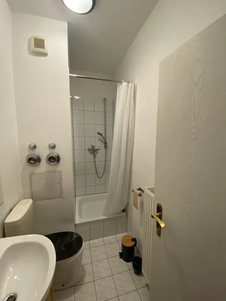 2 Zimmer Wohnung mit 35 m² in Halle (Saale) – Bild 5