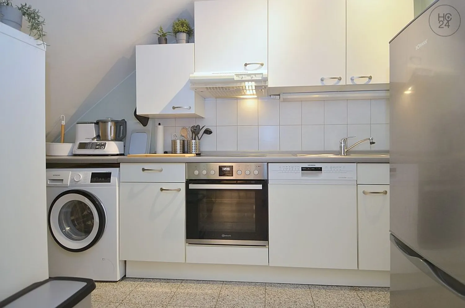 2 Zimmer Wohnung mit 45 m² in Wiesbaden – Bild 2