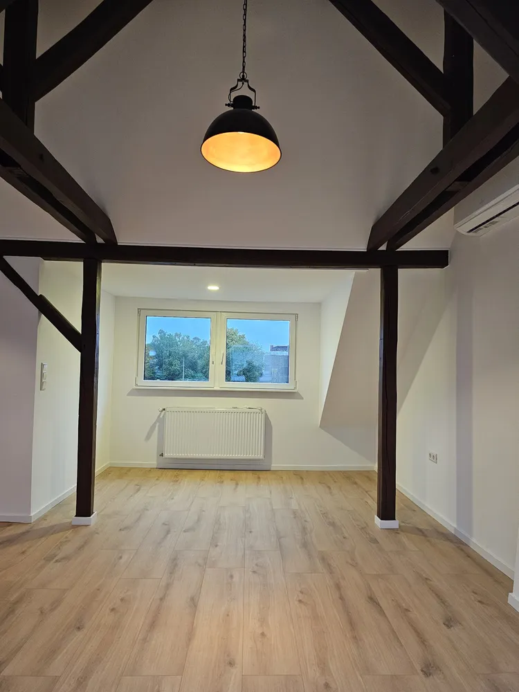 4 Zimmer Wohnung mit 110 m² in Solingen – Bild 2