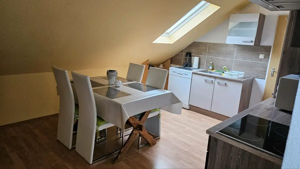 2 Zimmer Wohnung mit 80 m² in Wilhelmshaven – Bild 10