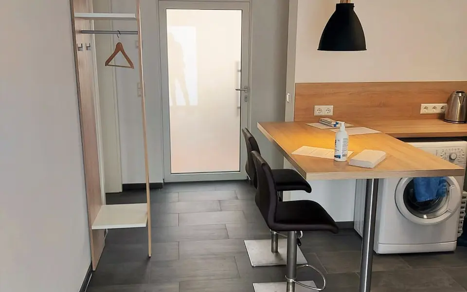 Shared room with 30 m² in Stuttgart – Photo 2