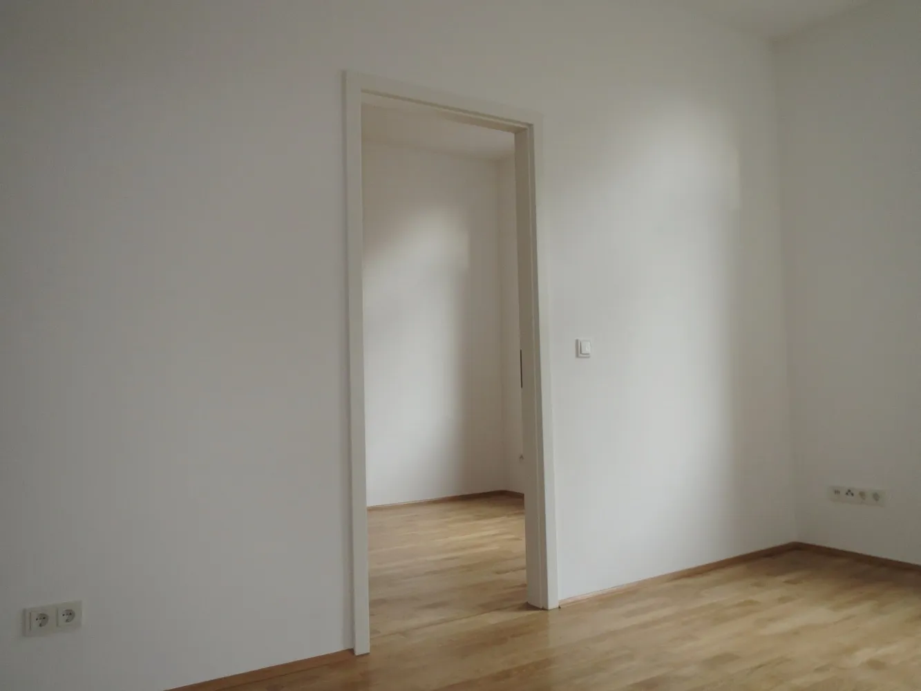 2 Zimmer Wohnung mit 35 m² in Wiesbaden – Bild 2