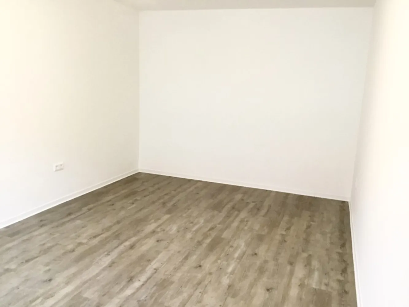4 Zimmer Wohnung mit 97 m² in Hannover – Bild 7