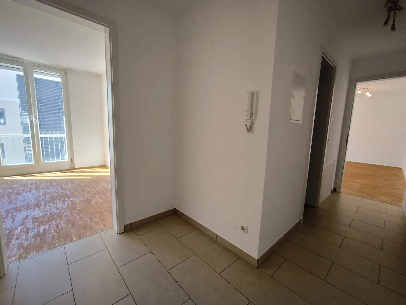 2 Zimmer Wohnung mit 61 m² in Augsburg – Bild 12