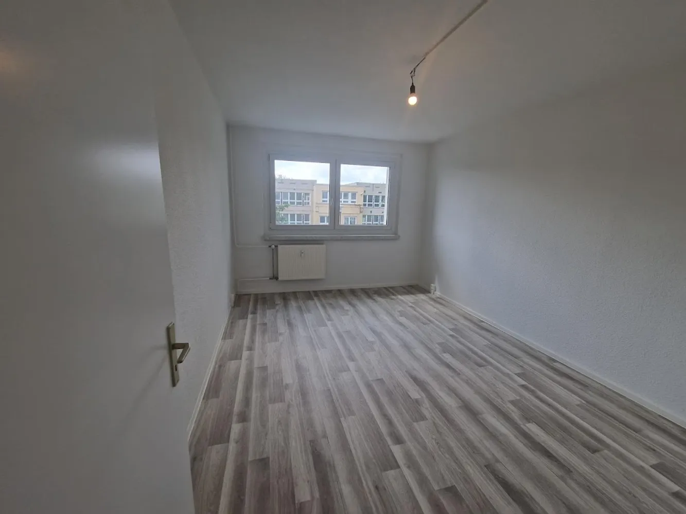 2 Zimmer Wohnung mit 61 m² in Halle (Saale) – Bild 3