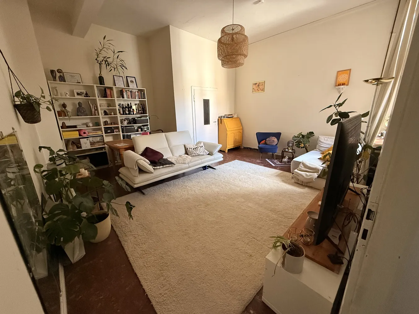 2 Zimmer Wohnung mit 60 m² in Köln – Bild 1
