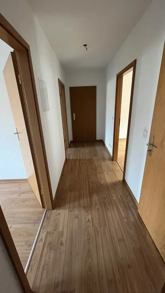 2 Zimmer Wohnung mit 60 m² in Werdau – Bild 7