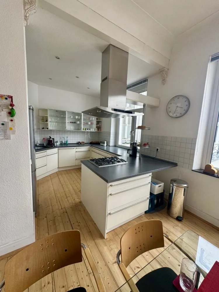 4 Zimmer Wohnung mit 140 m² in Krefeld – Bild 8