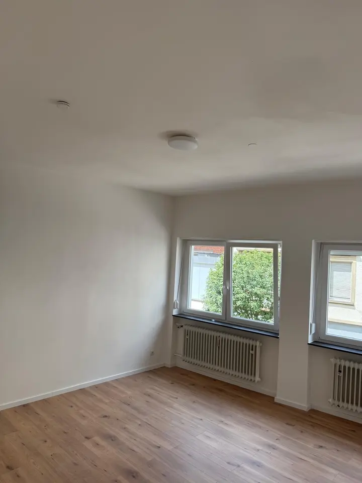 6 Zimmer Wohnung mit 135 m² in Kaiserslautern – Bild 9