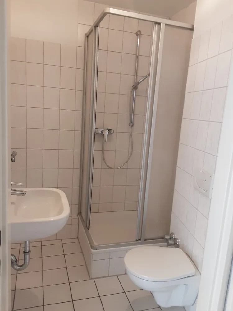 1 Zimmer Wohnung mit 31 m² in Frankfurt am Main – Bild 10