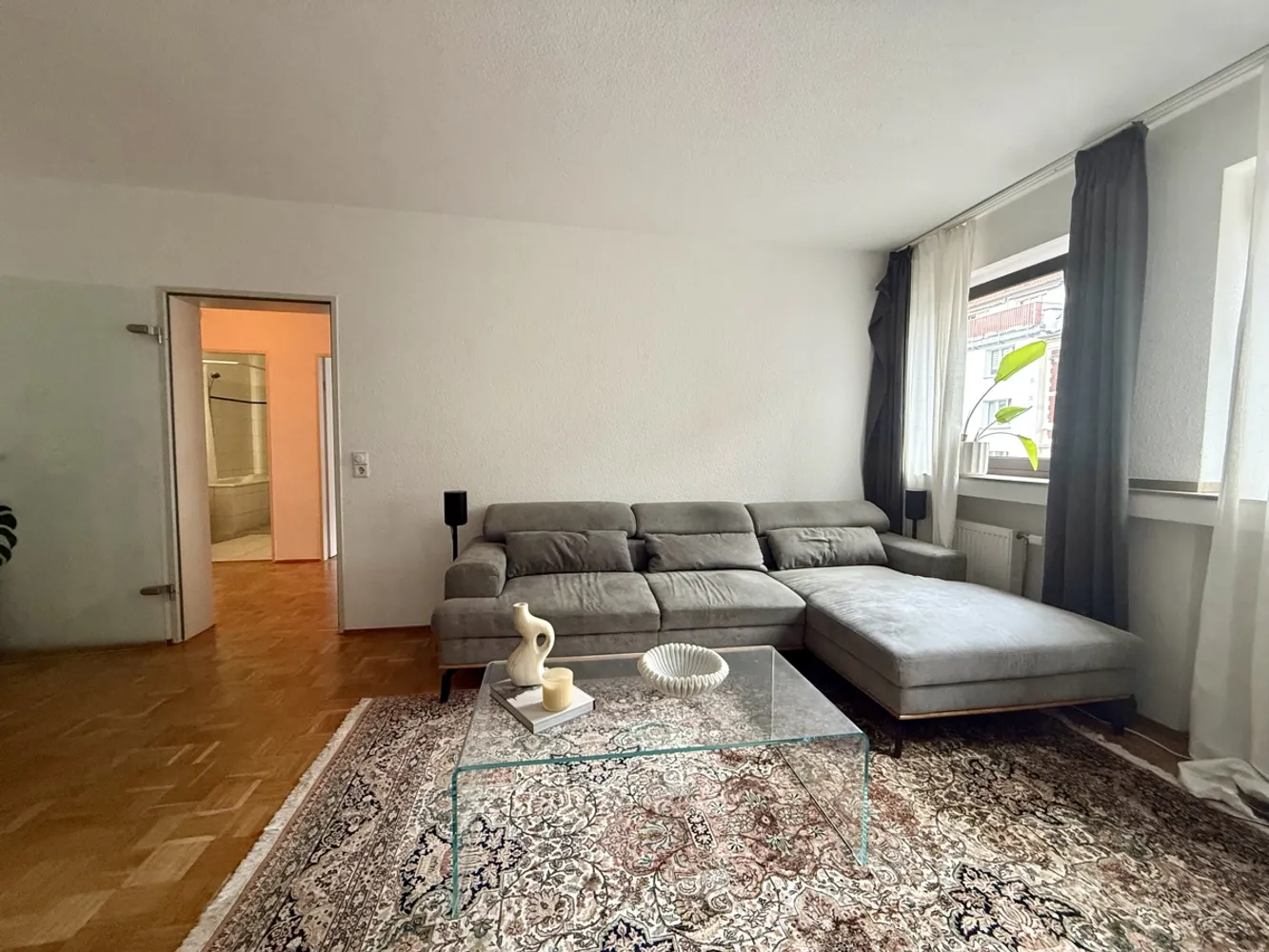 2 Zimmer Wohnung mit 61 m² in Düsseldorf – Bild 4