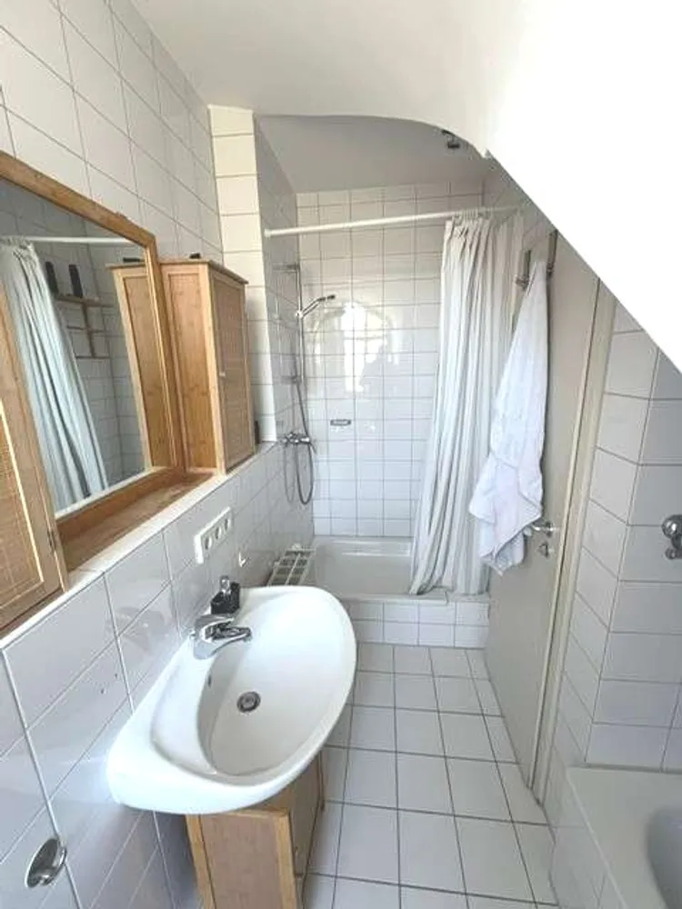 3 room apartment with 94 m² in Munich – Photo 12