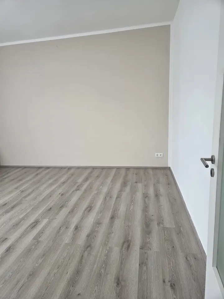 2 Zimmer Wohnung mit 57 m² in Halle (Saale) – Bild 4