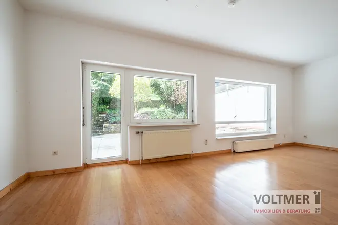 4 Zimmer Wohnung mit 120 m² in Saarbrücken – Bild 1