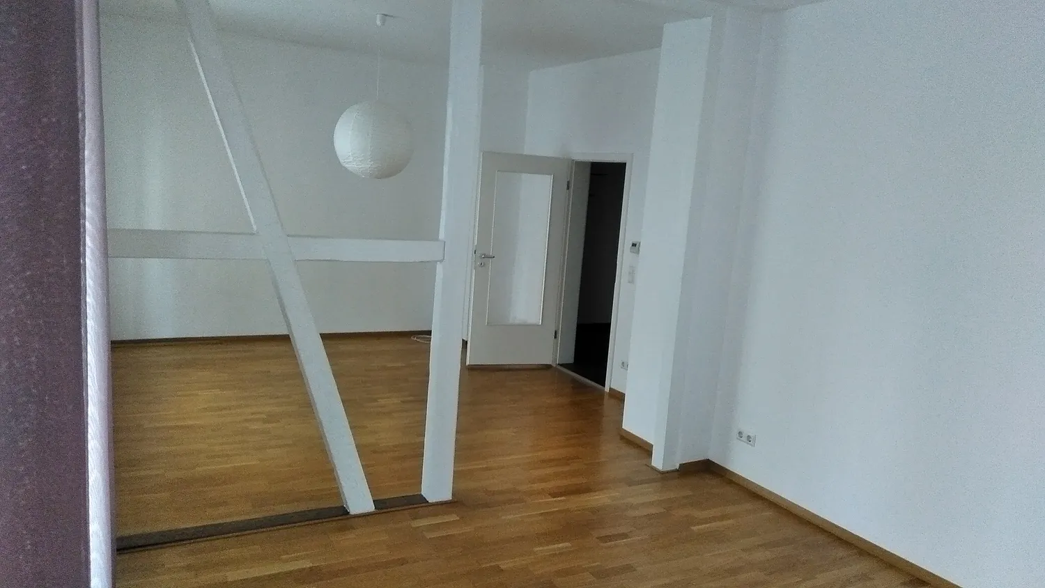 2 Zimmer Wohnung mit 87 m² in Stuttgart – Bild 1