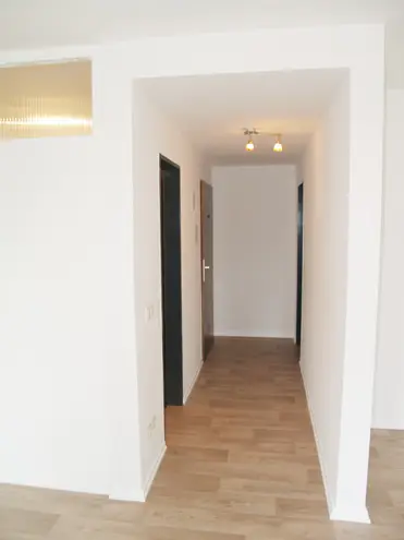 1 Zimmer Wohnung mit 32 m² in Köln – Bild 3