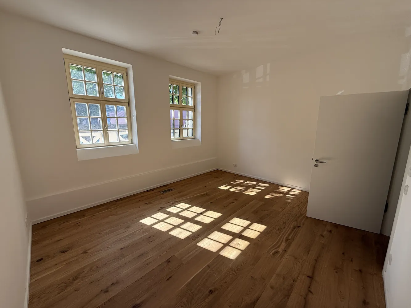 4 Zimmer Wohnung mit 200 m² in Karlsruhe – Bild 12