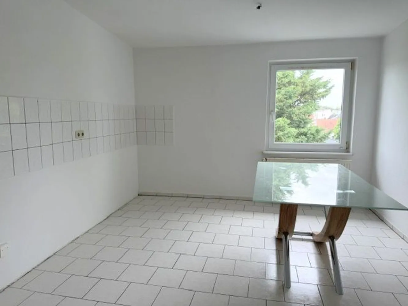 4 Zimmer Wohnung mit 100 m² in Güstrow – Bild 6