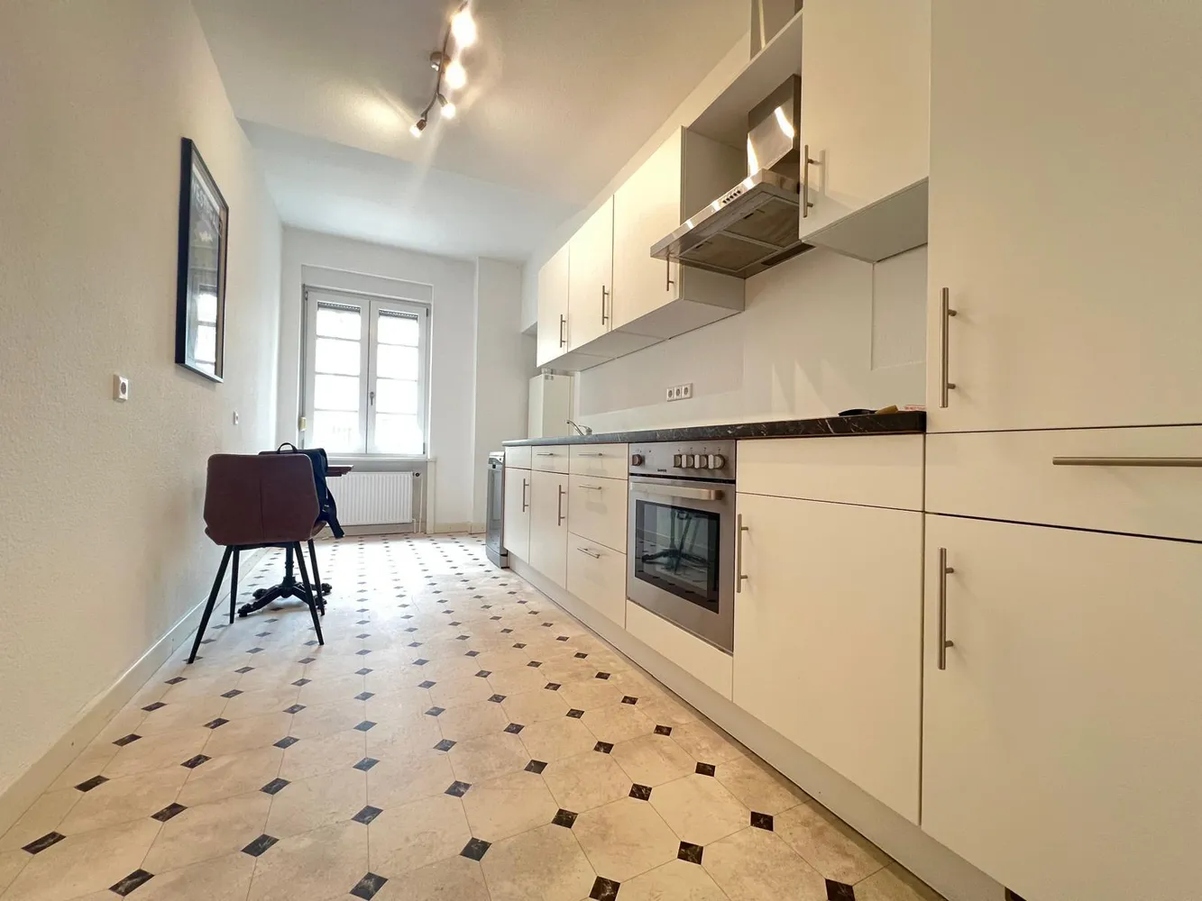 2 Zimmer Wohnung mit 79 m² in Kaiserslautern – Bild 3