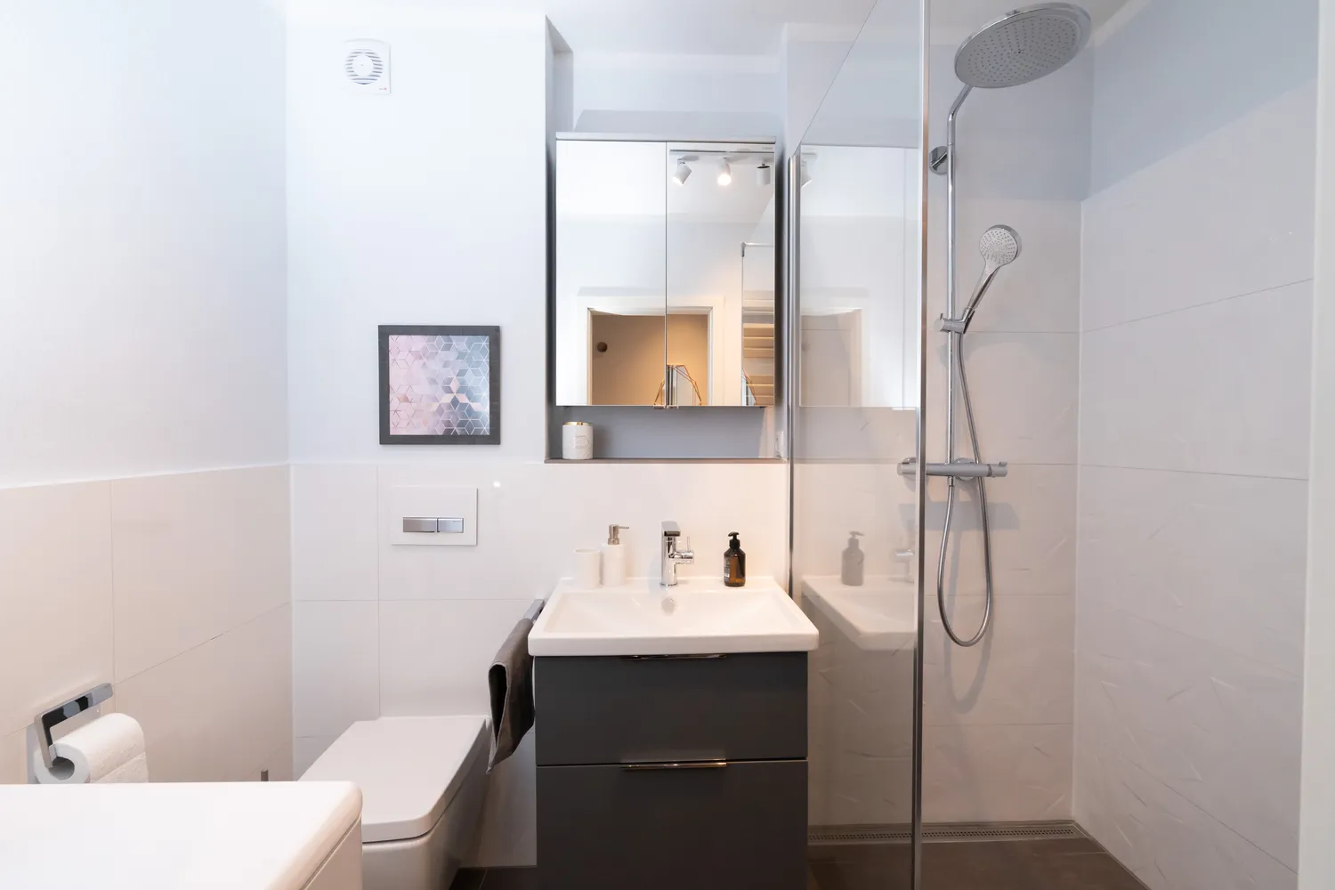 1 Zimmer Wohnung mit 35 m² in Frankfurt am Main – Bild 10