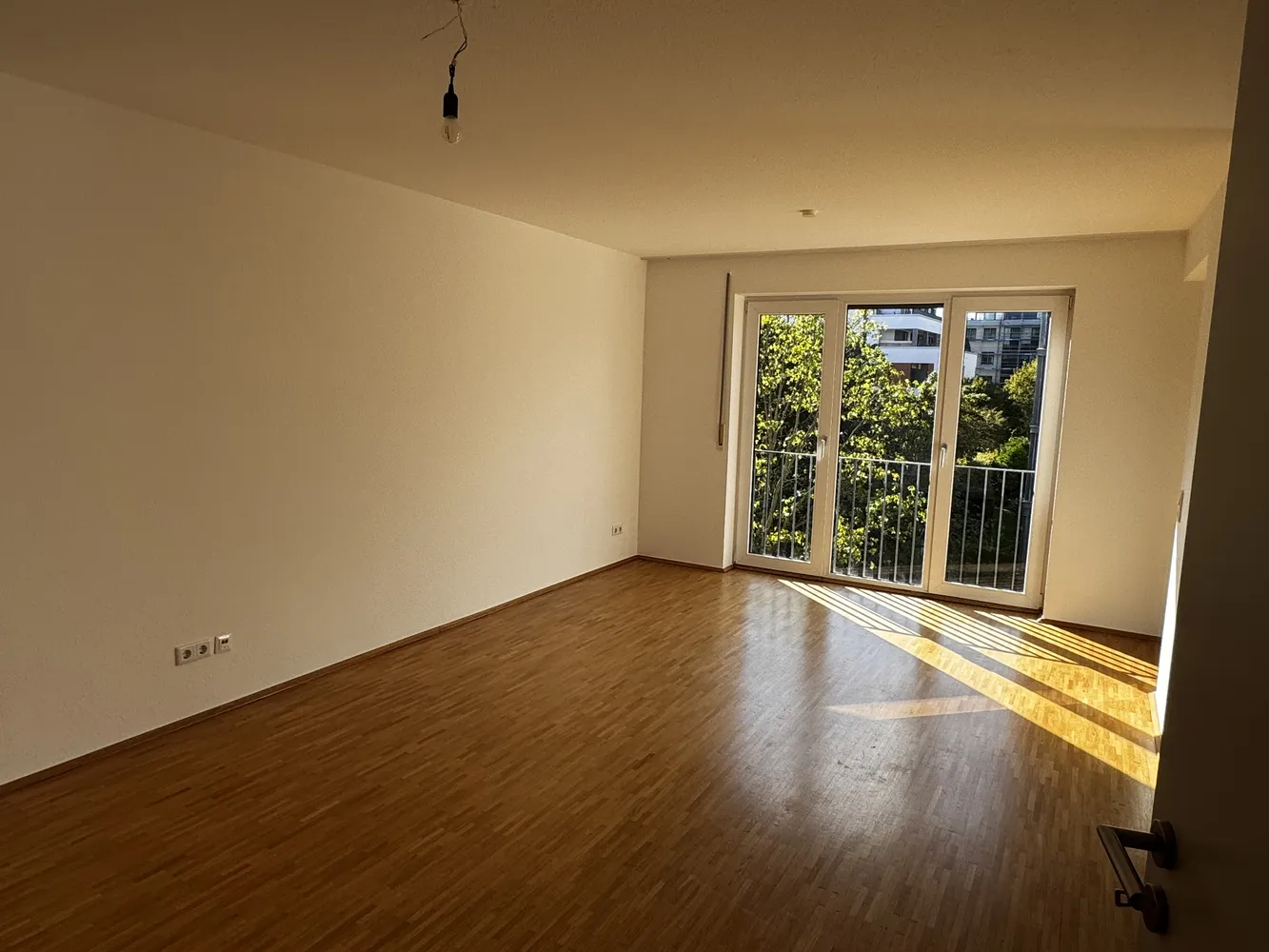 3 Zimmer Wohnung mit 92 m² in Köln – Bild 2