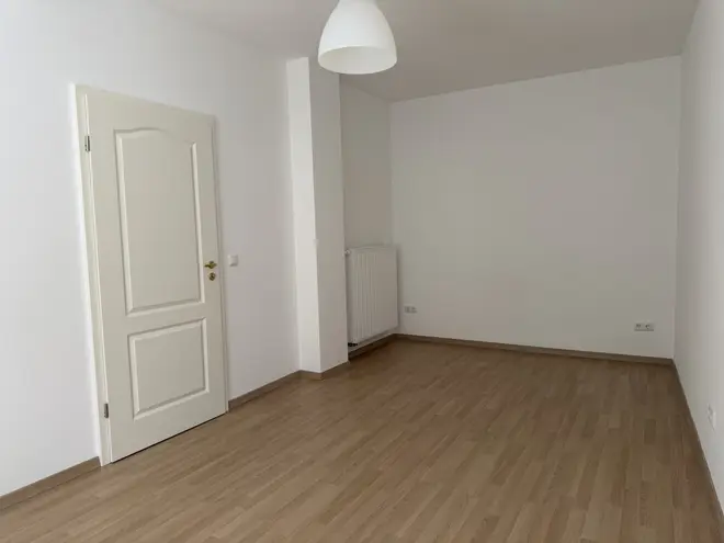 2 Zimmer Wohnung mit 82 m² in München – Bild 8